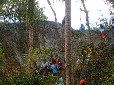 simbahangbato2.jpg